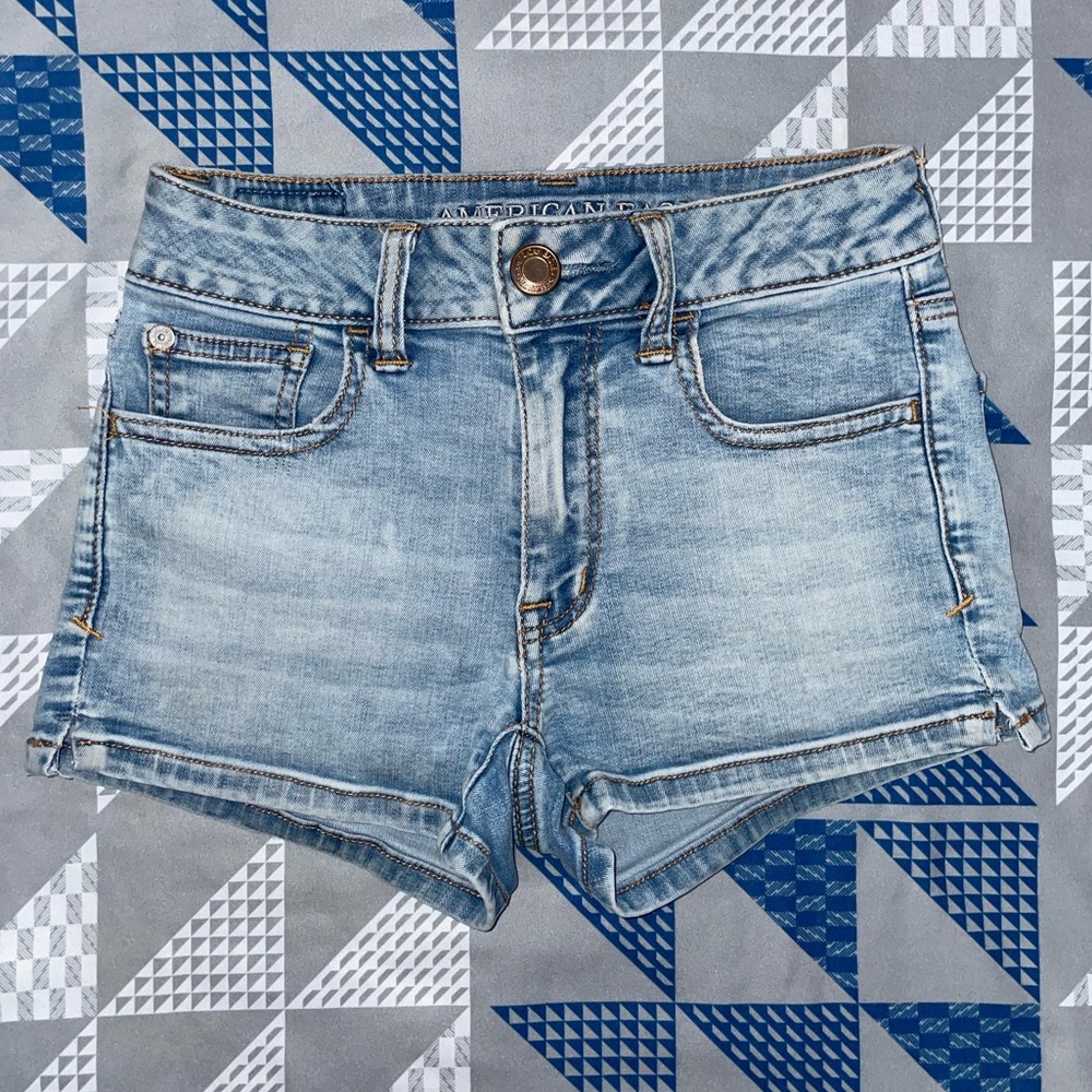 American Eagle Outfitters Super Super Stretch Hi-Rise Shortie